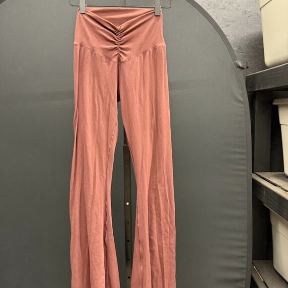 aerie Pants - Offline by Aerie Real Me Hi Rise Flare Leggings
